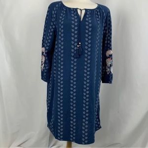 Women dress